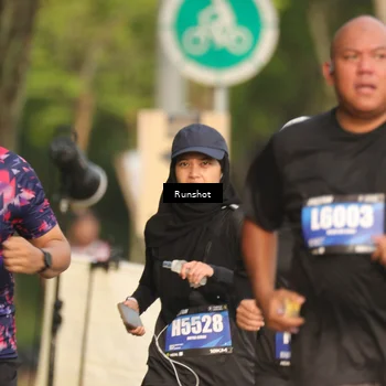 Runner Photo 5633690