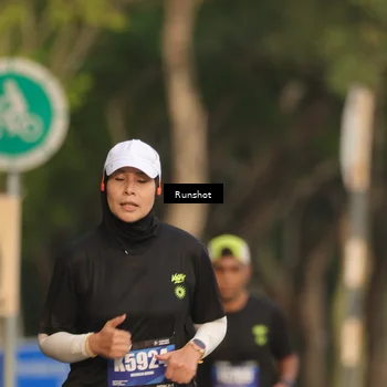 Runner Photo 5633697