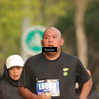 Runner Photo 5633716