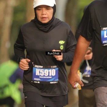 Runner Photo 5633734