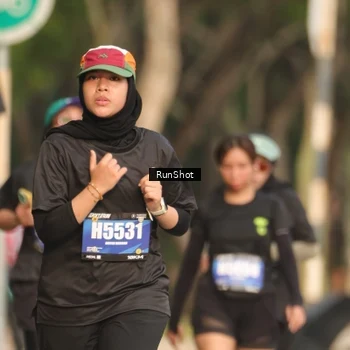 Runner Photo 5633754