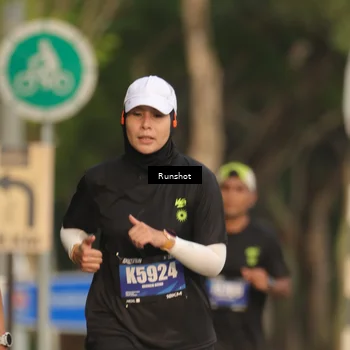 Runner Photo 5633769