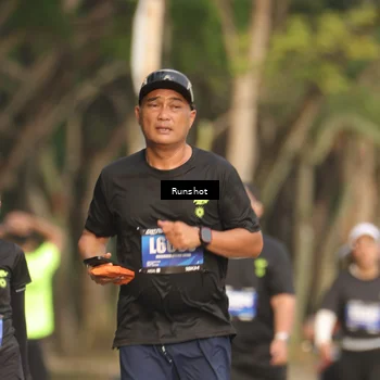 Runner Photo 5633797