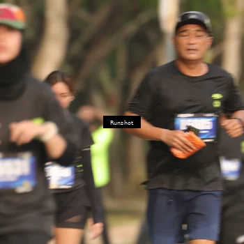 Runner Photo 5633800
