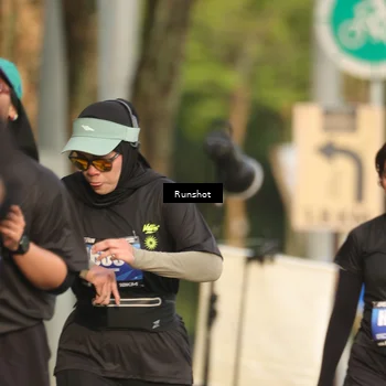 Runner Photo 5633869