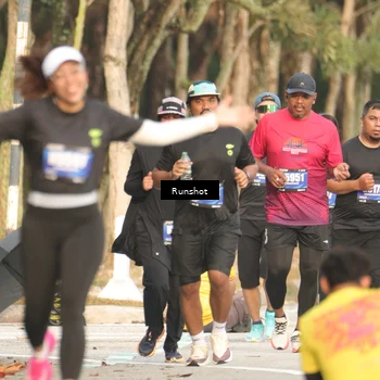 Runner Photo 5633949