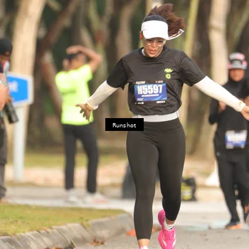 Runner Photo 5633959