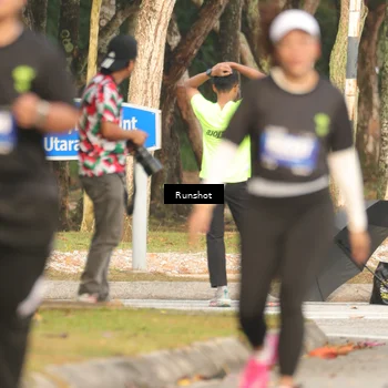 Runner Photo 5633975
