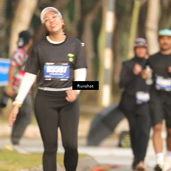 Runner Photo 5634003