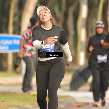 Runner Photo 5634006