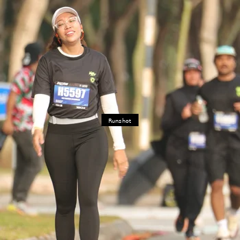 Runner Photo 5634007