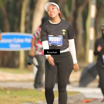 Runner Photo 5634011