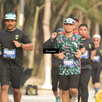 Runner Photo 5634025