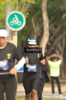 Runner Photo 5634032