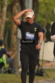 Runner Photo 5634033