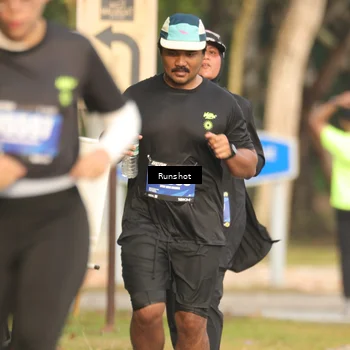 Runner Photo 5634042