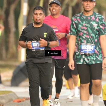 Runner Photo 5634050