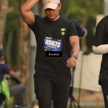 Runner Photo 5634078