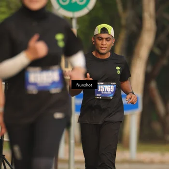 Runner Photo 5634212