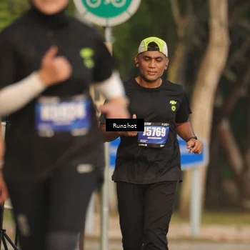 Runner Photo 5634223