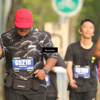 Runner Photo 5634224