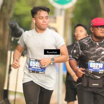 Runner Photo 5634231