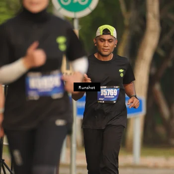 Runner Photo 5634251