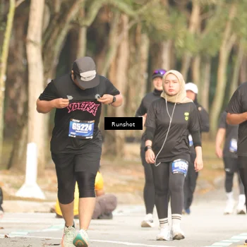 Runner Photo 5634346