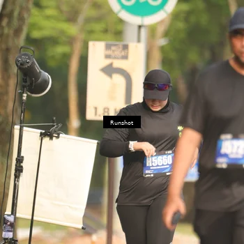 Runner Photo 5634354