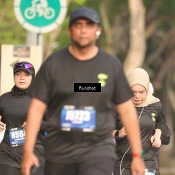 Runner Photo 5634356
