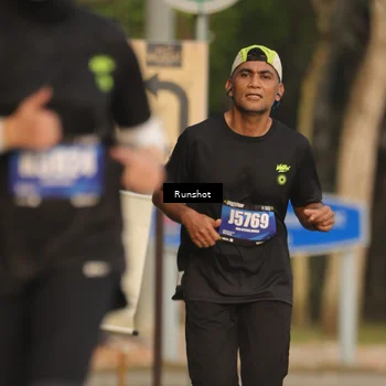 Runner Photo 5634357
