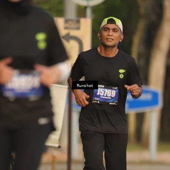 Runner Photo 5634367