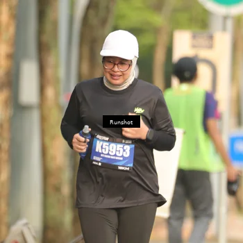 Runner Photo 5634395