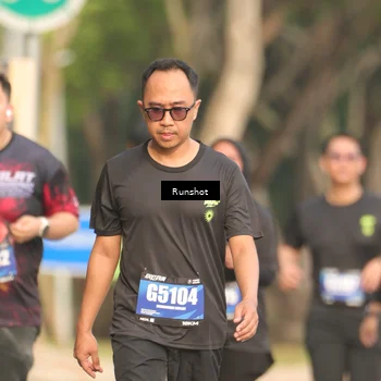 Runner Photo 5634401