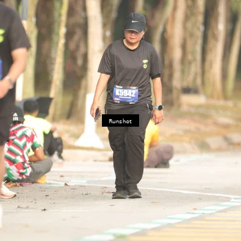 Runner Photo 5634430