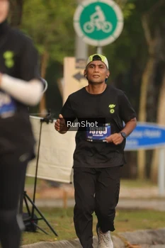 Runner Photo 5634467