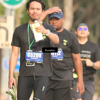 Runner Photo 5634491