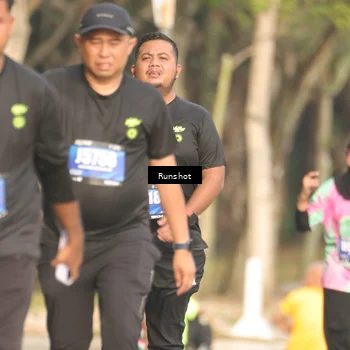 Runner Photo 5634552