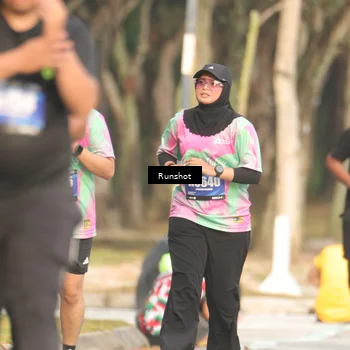 Runner Photo 5634560