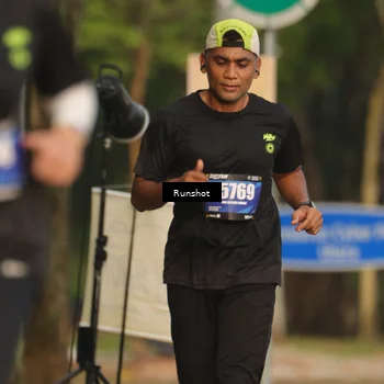 Runner Photo 5634579
