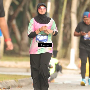 Runner Photo 5634611