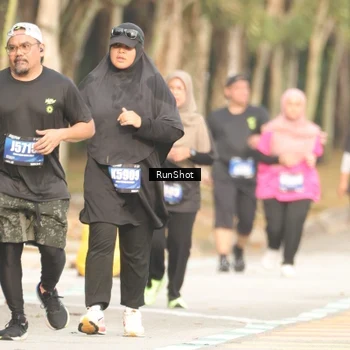 Runner Photo 5634652
