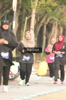 Runner Photo 5634662
