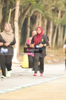 Runner Photo 5634663