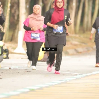 Runner Photo 5634665