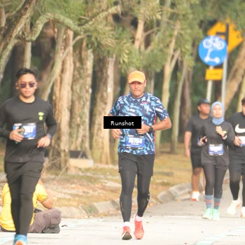 Runner Photo 5634706