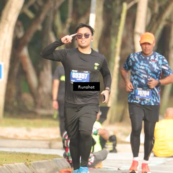 Runner Photo 5634716