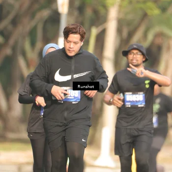Runner Photo 5634759