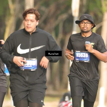 Runner Photo 5634766