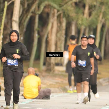 Runner Photo 5634824
